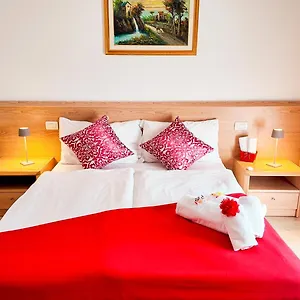 Hotel Dalla Mena